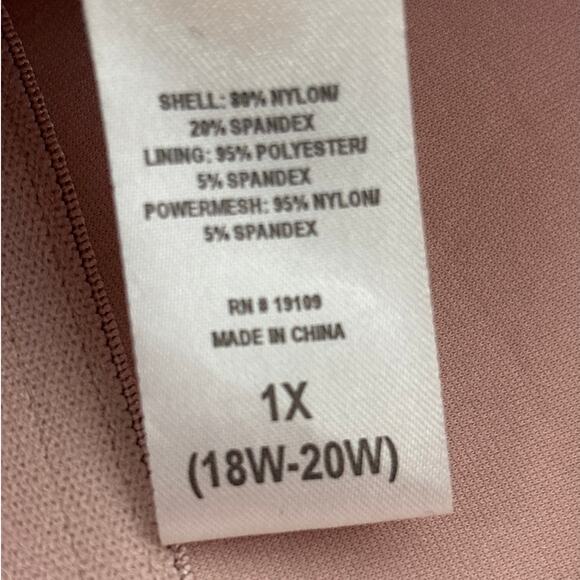 LYSA Swim One Piece Floral Bathing Suit Ruffle Womens Size 1x - Picture 8 of 8